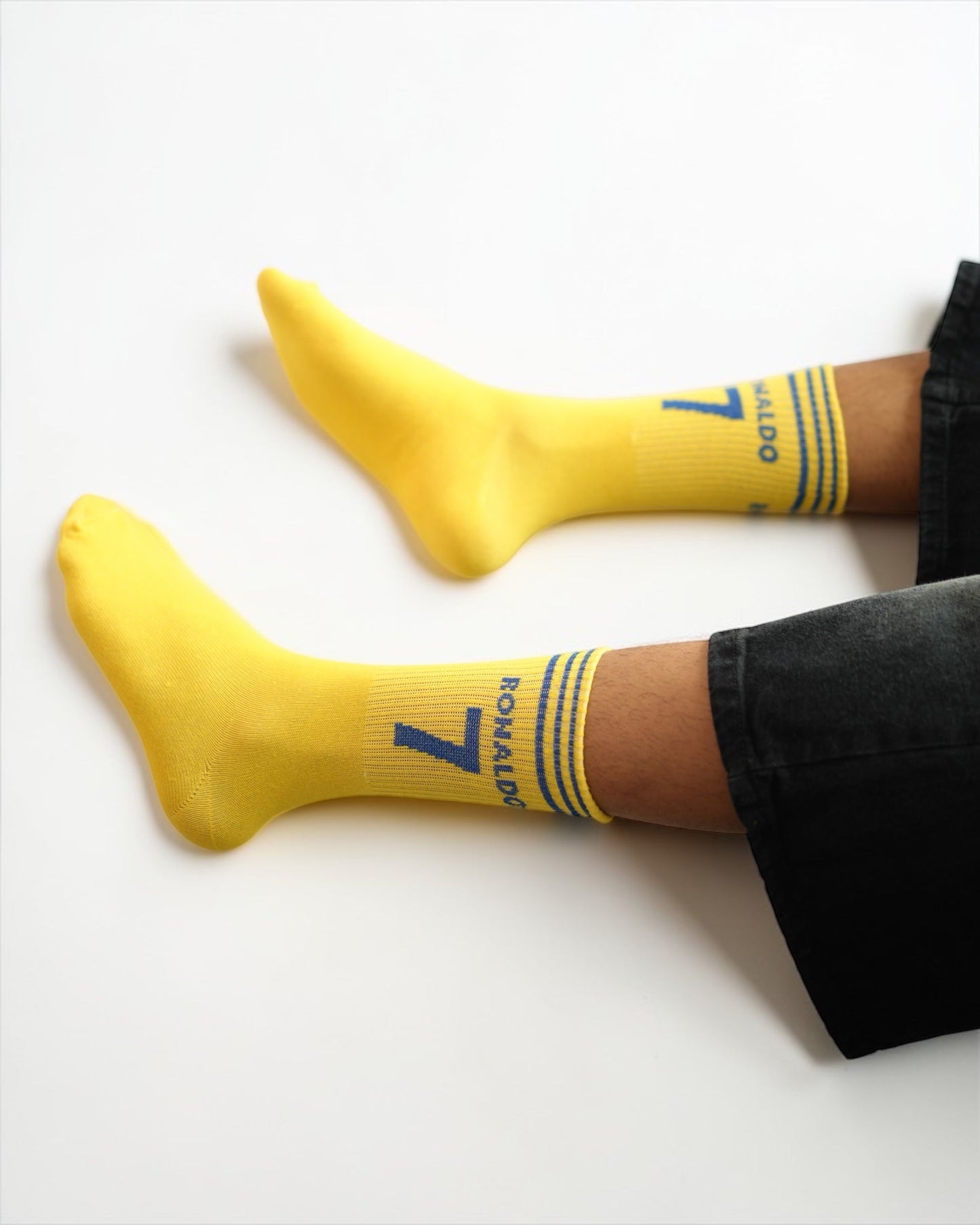 Ronaldo No. 7 Premium Crew Socks – Yellow