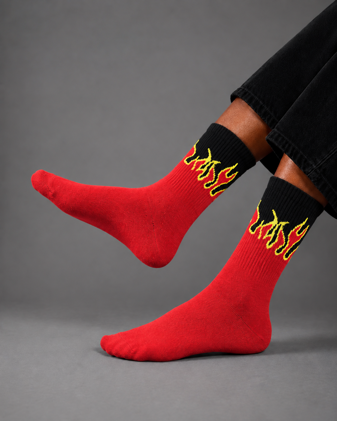 FIRE BLACK-RED CREW SOCKS