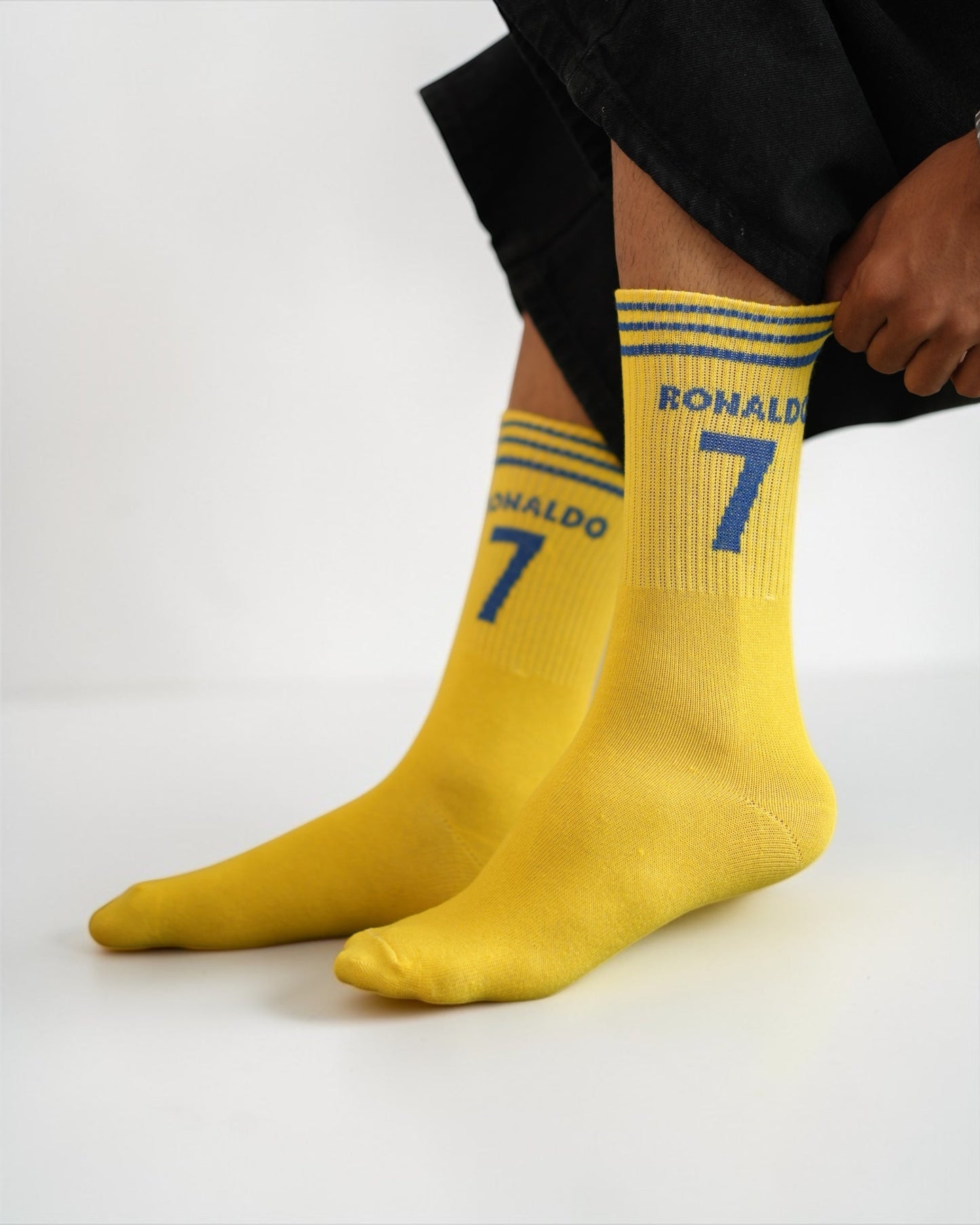 Ronaldo No. 7 Premium Crew Socks – Yellow