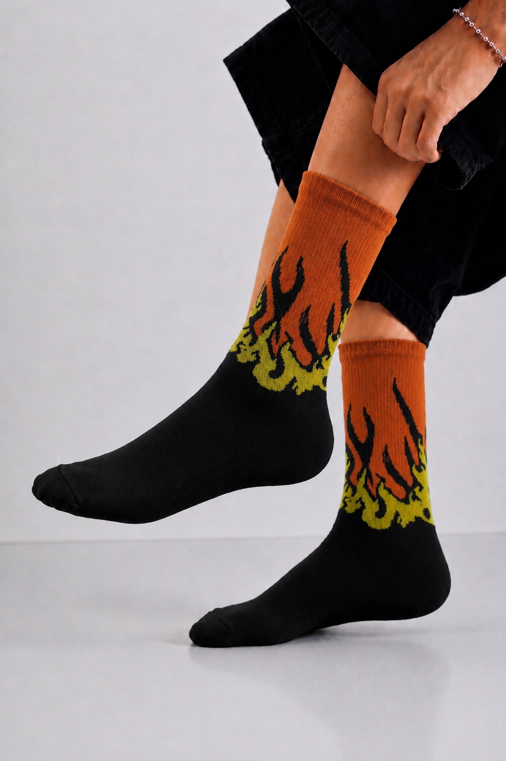 Blaze Crew Socks – Premium Cotton Streetwear